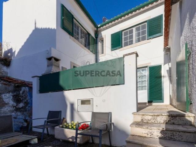 Moradia T3 em Aldeia Galega da Merceana e Aldeia Gavinha