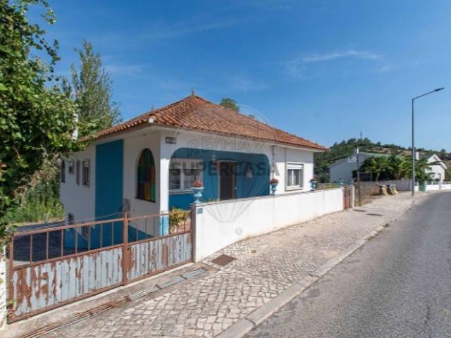 Moradia T3 em Alenquer Santo Estêvão e Triana