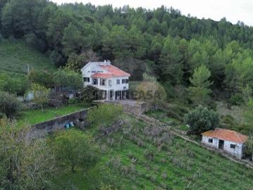 Casa à venda em Subserra