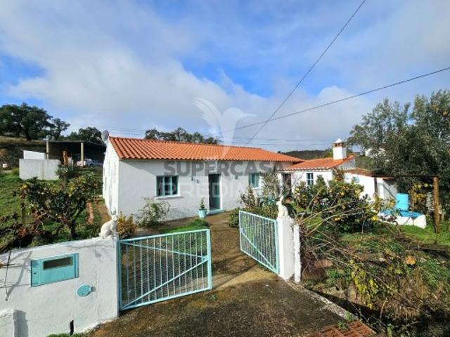 Moradia T3 em Senhora da Graça dos Padrões