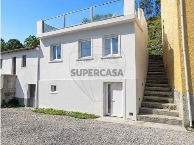 Moradia T3 em Arrifana