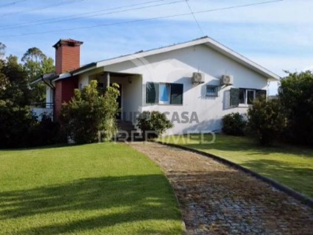 Moradia T3 em Fajozes