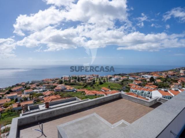 Moradia T3 em Caniço