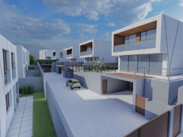 Moradia T3 em Caniço