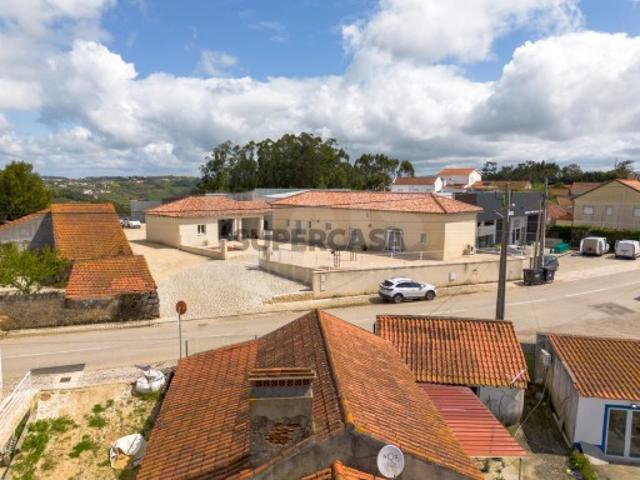 Moradia T3 em Carvalhal Benfeito