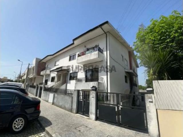 Moradia T3 em Cidade da Maia
