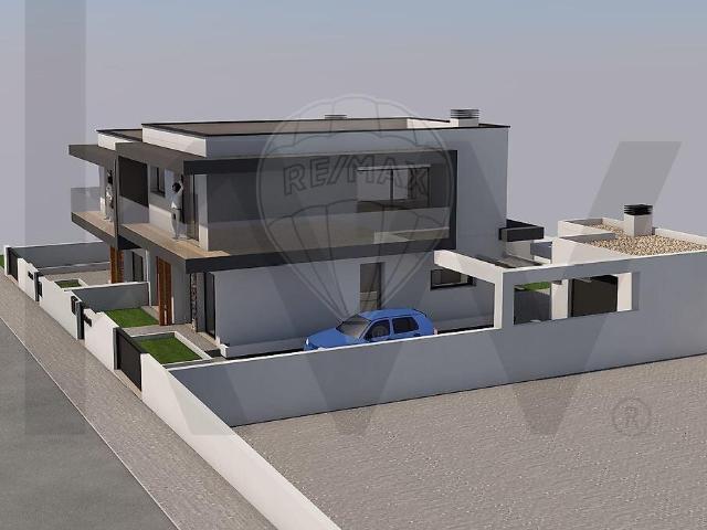 Moradia T3 em fase final de Construção à Venda – Barril, Encarnação