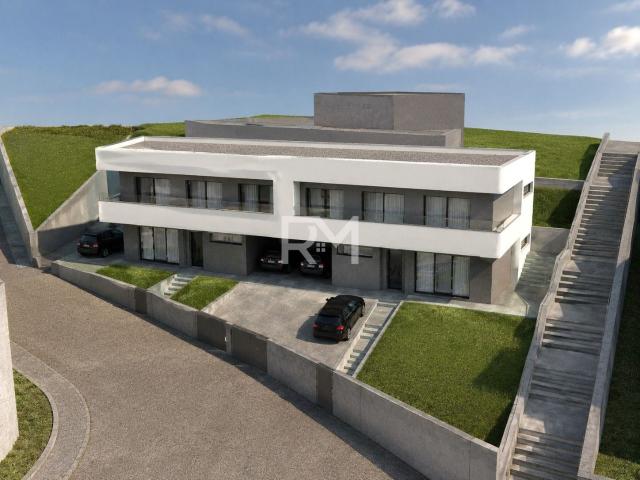 MORADIA T3 EM CONSTRUÇÃO | CAMPO, VALONGO