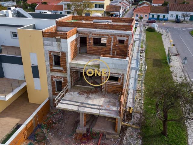Moradia T3 em construção em Pegões, Montijo