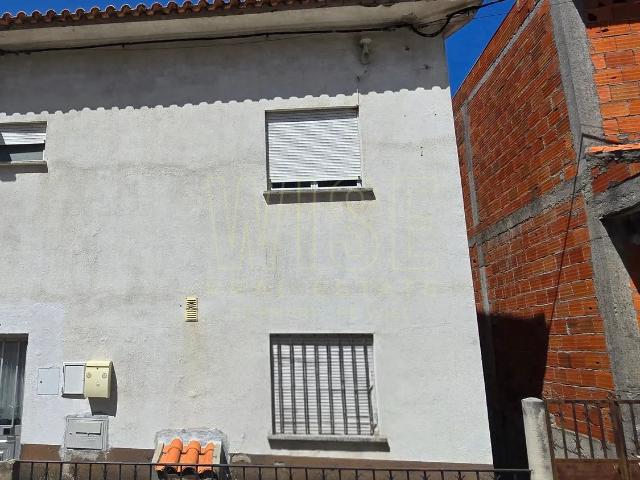 Moradia T3 em Corgas, Sandomil, Seia