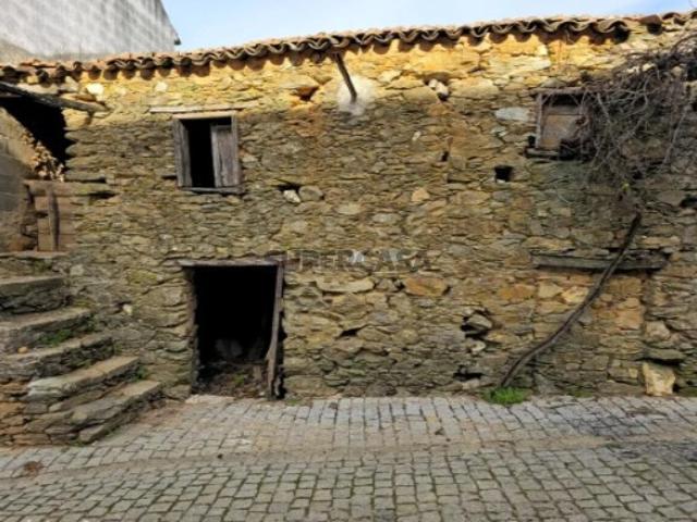 Moradia T3 em Estreito Vilar Barroco