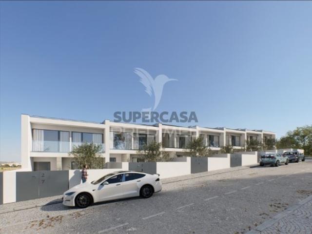 Moradia T3 em Fânzeres e São Pedro da Cova