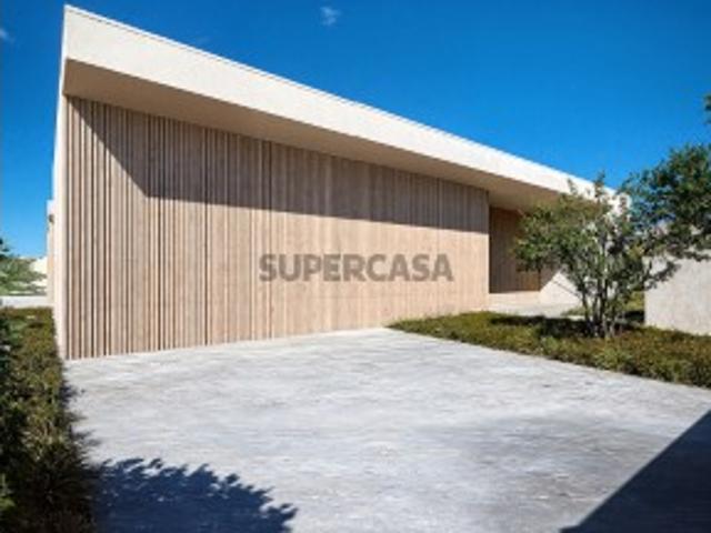 Moradia T3 em Fiscal