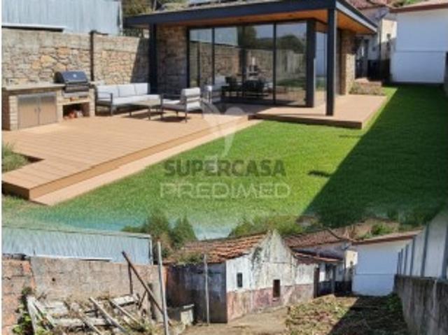 Moradia T3 em Vilar do Paraíso