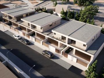 Moradia T3 em Início de Construção