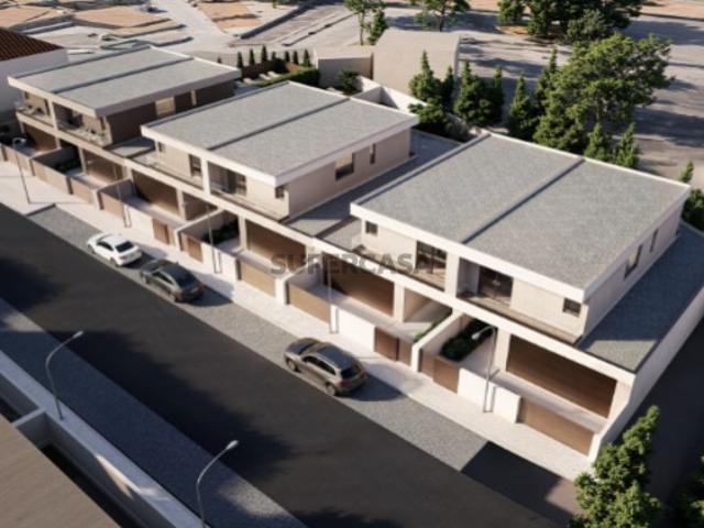 Moradia T3 em Início de Construção