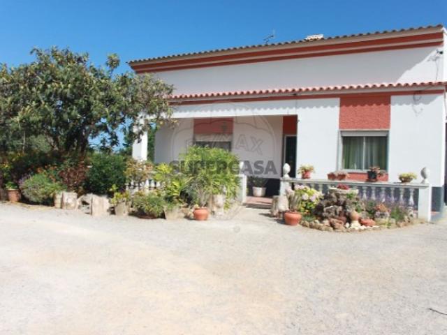 Moradia T3 em Luz de Tavira