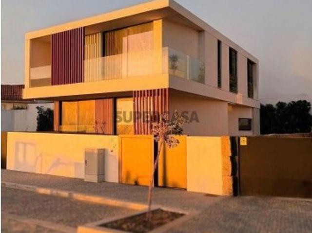 Moradia T3 em Labruge
