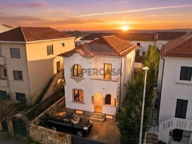 Moradia T3 em Lordelo do Ouro e Massarelos