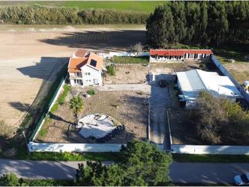 Moradia T3 em lote de 2800m2