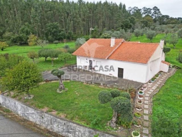 Moradia T3 em Pussos São Pedro