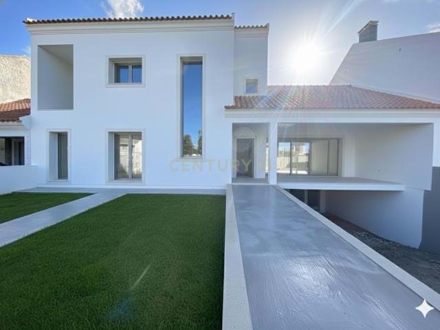 Moradia T3 em Parceiros – Conforto, Elegância e uma Localização Privilegiada a Apenas 5 Minutos do Centro de Leiria!