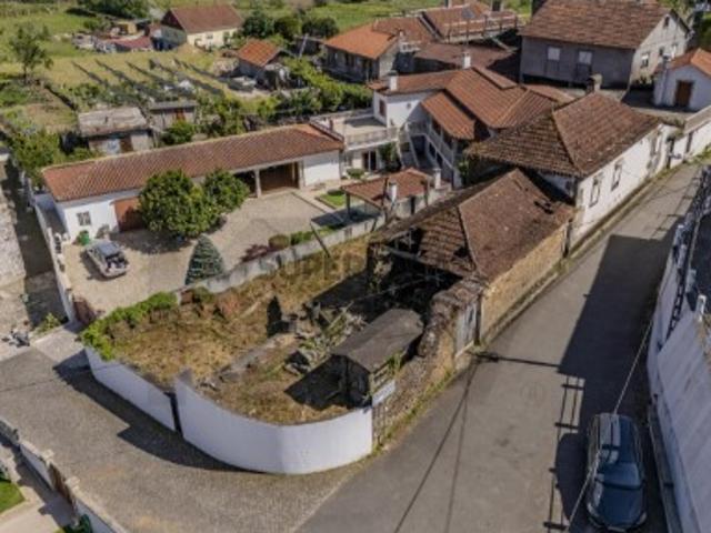 Moradia T3 em Pedra para Reabilitação | Gondar Caminha