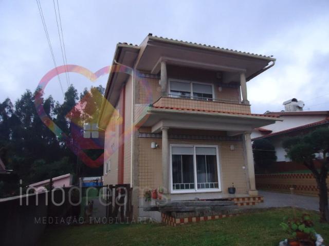 MORADIA T3 EM PINHEIRO DA BEMPOSTA OLIVEIRA DE AZEMEIS AVEIRO