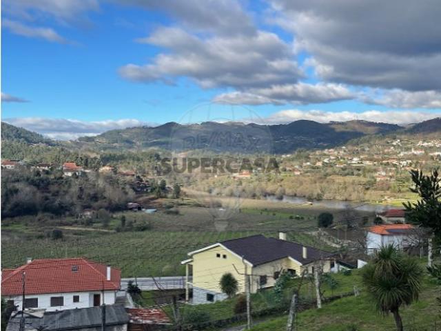 Moradia T3 em Ponte da Barca, V.N. Muía, Paço Vedro Magalhães