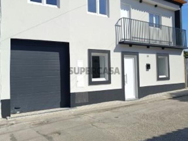 Moradia T3 em Portunhos e Outil