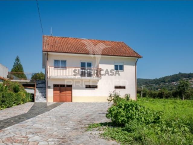 Moradia T3 em Ribeira do Neiva