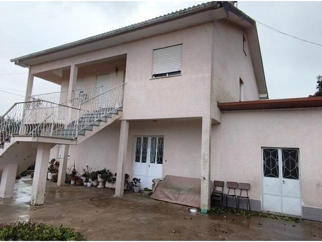 Moradia T3 em São Martinho da Gandra Ponte de Lima 260m² Esposende, Marinhas e Gandra