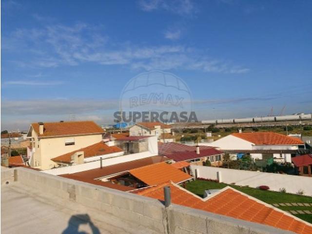 Moradia T3 em São Salvador