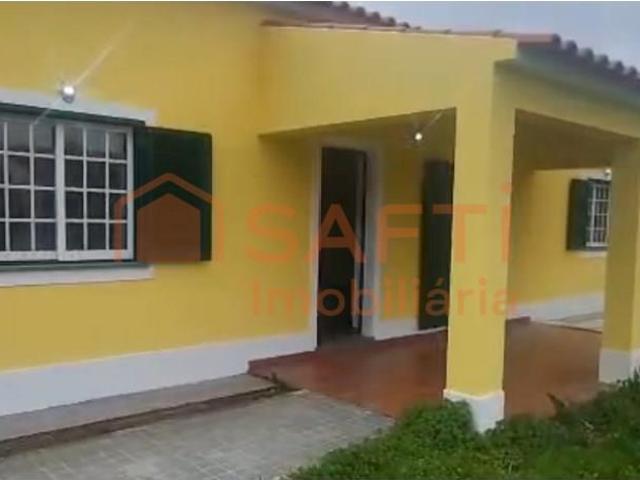 Moradia T3 em Salvaterra 0m² Glória Do Ribatejo