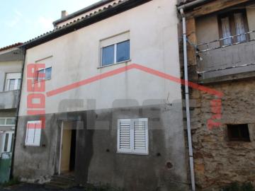 Moradia T3 em Sanhoane Mogadouro