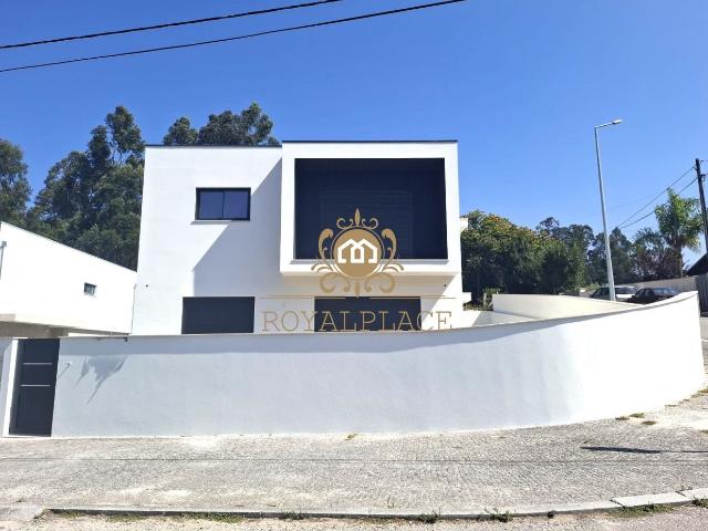 Moradia T3 em Santa Maria da Feira