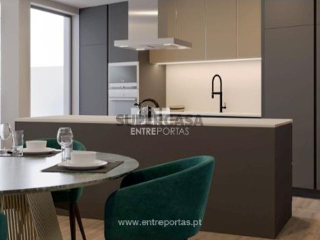 Moradia T3 em Santa Marta de Portuzelo