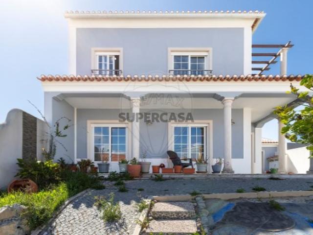 Moradia T3 em Santa Bárbara