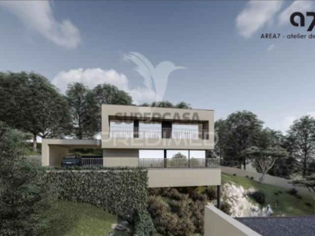 Moradia T3 em Santo Tirso, Couto S.Cristina e S.Miguel e Burgães