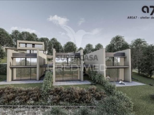 Moradia T3 em Santo Tirso, Couto S.Cristina e S.Miguel e Burgães