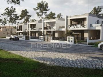 Moradia T3 em Sesimbra Castelo