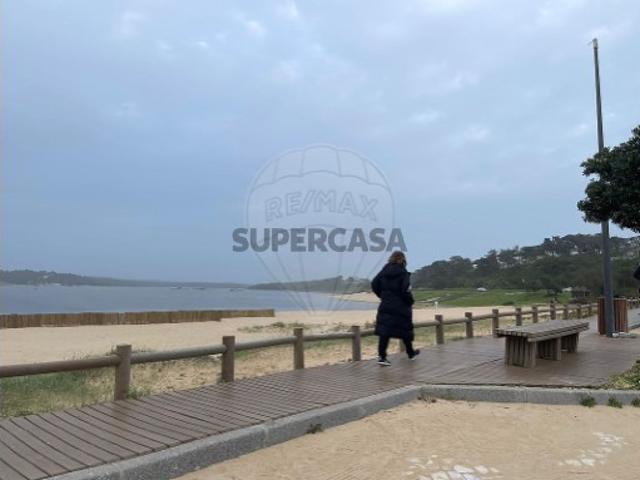 Moradia T3 em Sesimbra Castelo