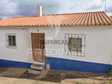 Moradia T3 em Serpa Salvador e Santa Maria