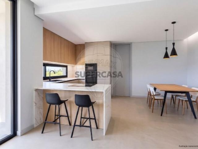Moradia T3 em Silveira