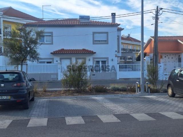 Moradia T3 em Silveira