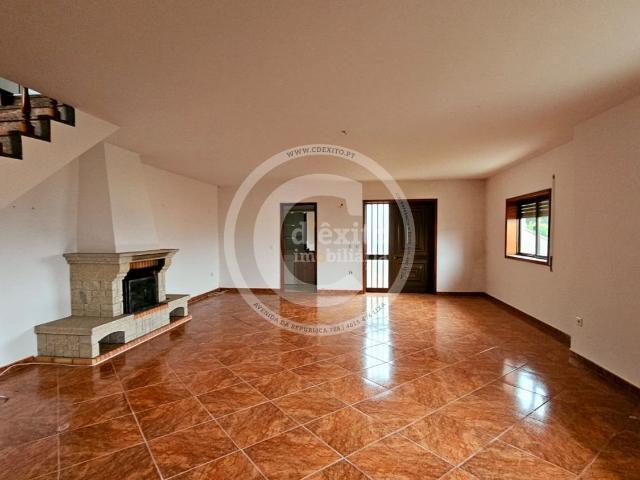 Moradia T3 em Tagilde Vizela 404m² Vizela Santo Adrião