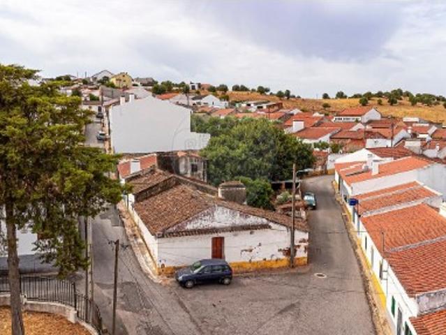 Moradia T3 em Viana do Alentejo