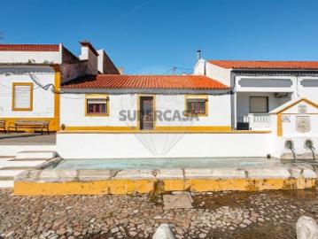 Moradia T3 em Viana do Alentejo