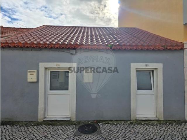 Moradia T4 em Vialonga