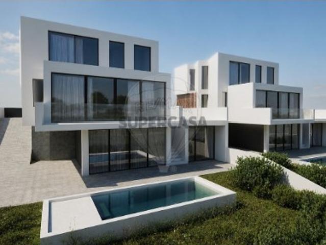 Moradia T3 em Vialonga